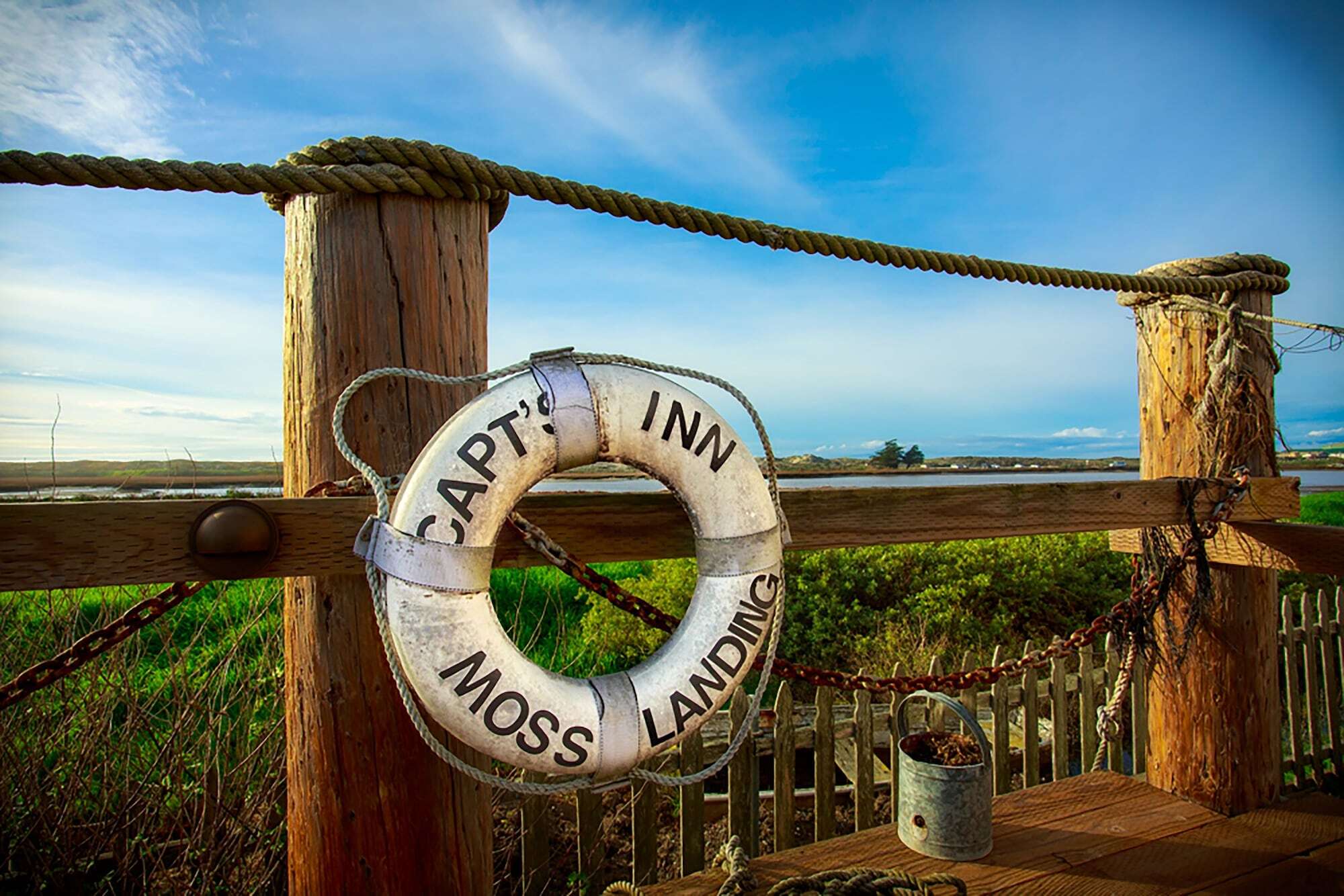 Captain'S Inn At Moss Landing Exterior photo